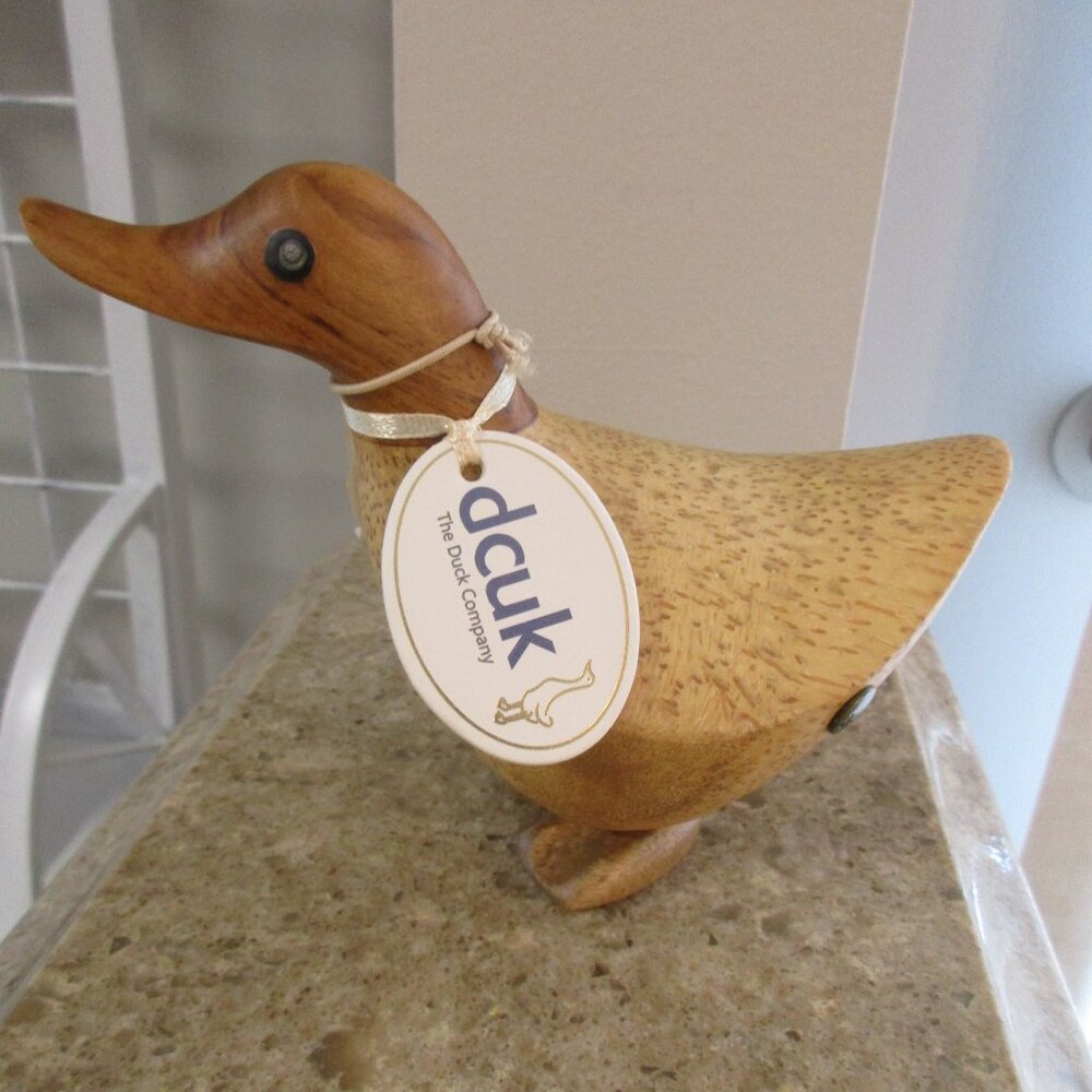 Dcuk Natural Duck ,4-1/2"Tall Head Dark Wood Collectible